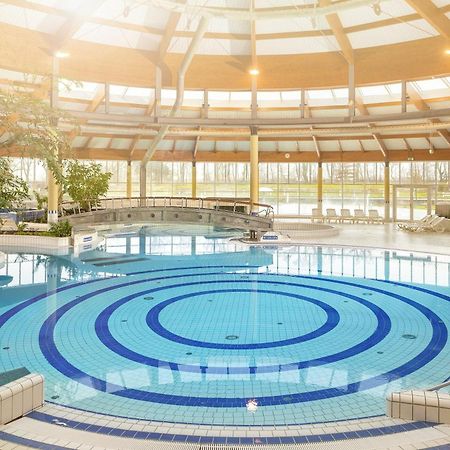 Strandnahe Fewo Mit Balkon, Gratis Nutzung Vom Ahoi Erlebnisbad Und Sauna In Sellin - Rex Rugia Fewo 30-6 Lobbe Extérieur photo